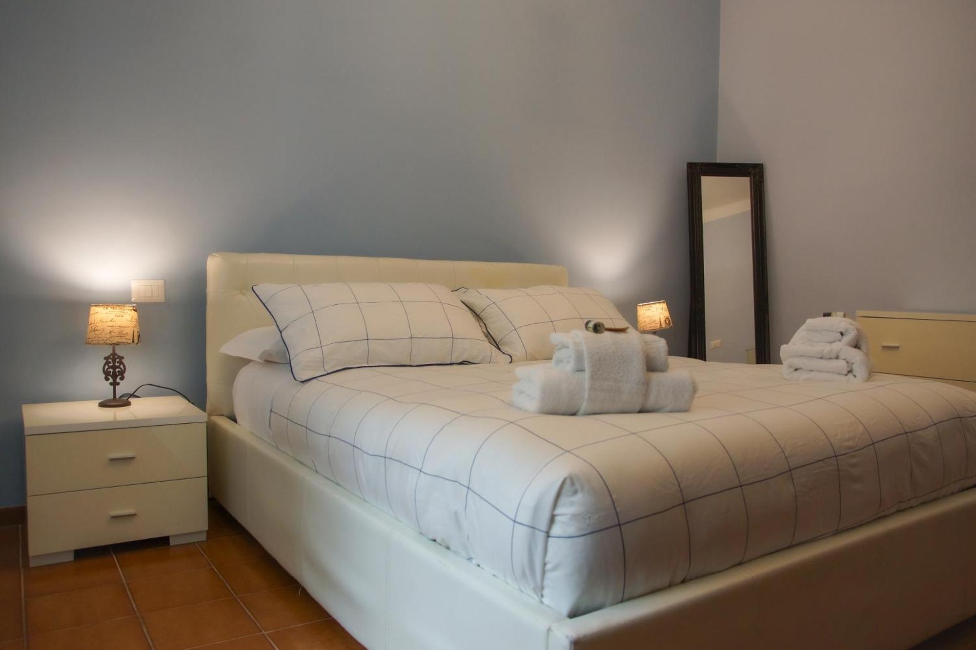 רומא Family'S Apartment Trastevere מראה חיצוני תמונה