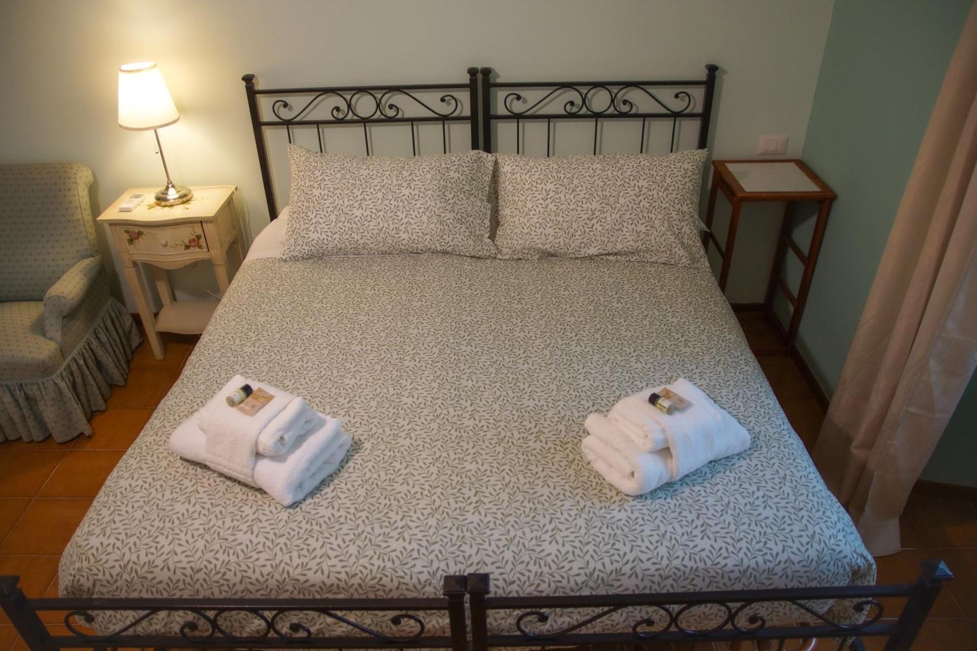 רומא Family'S Apartment Trastevere מראה חיצוני תמונה
