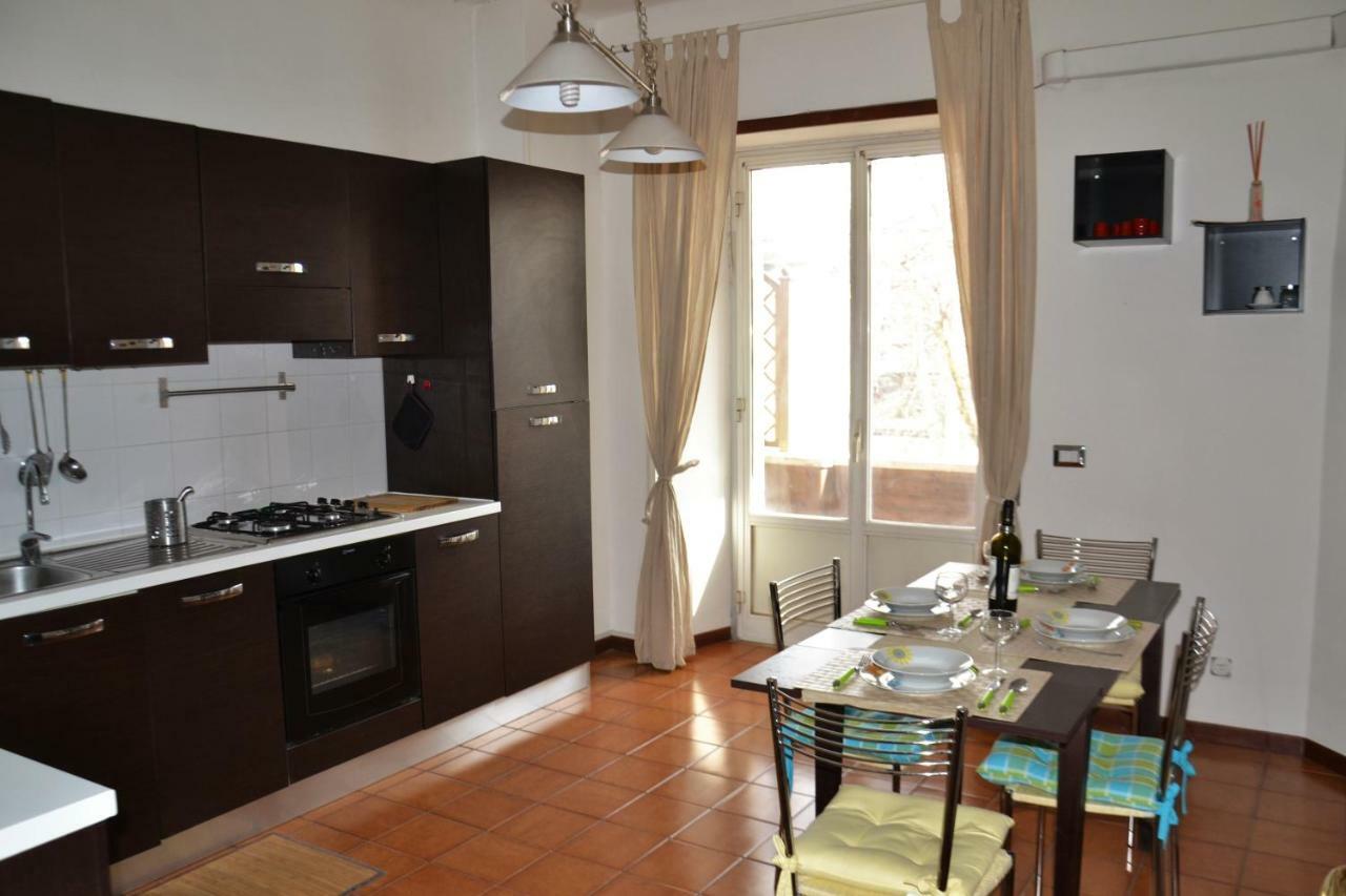 רומא Family'S Apartment Trastevere מראה חיצוני תמונה